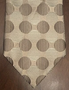Van Heusen Hand Made 100% Polyester Men’s Neck Tie Made In China - Picture 1 of 9