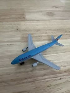 MATCHBOX Sky Busters A300 B. Airbus Korean Air Blue Air Plane - Picture 1 of 6