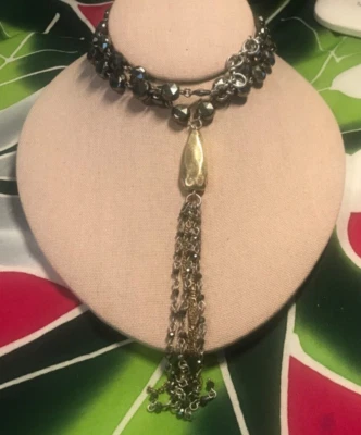 "Collar Lucky Brand Gunmetal tono plata y oro envejecido 24" con borla de 6""" Foto 1 de 4