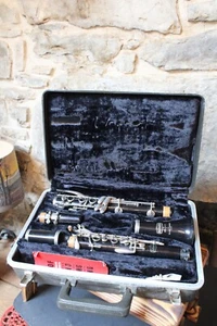 Vintage Bundy Selmer Resonite Clarinet in Hard Case - Picture 1 of 9
