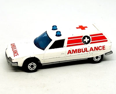 Matchbox Lesney Superfast 12 Citroen CX Ambulance, silver painted base, nmint! - Image 1 of 3