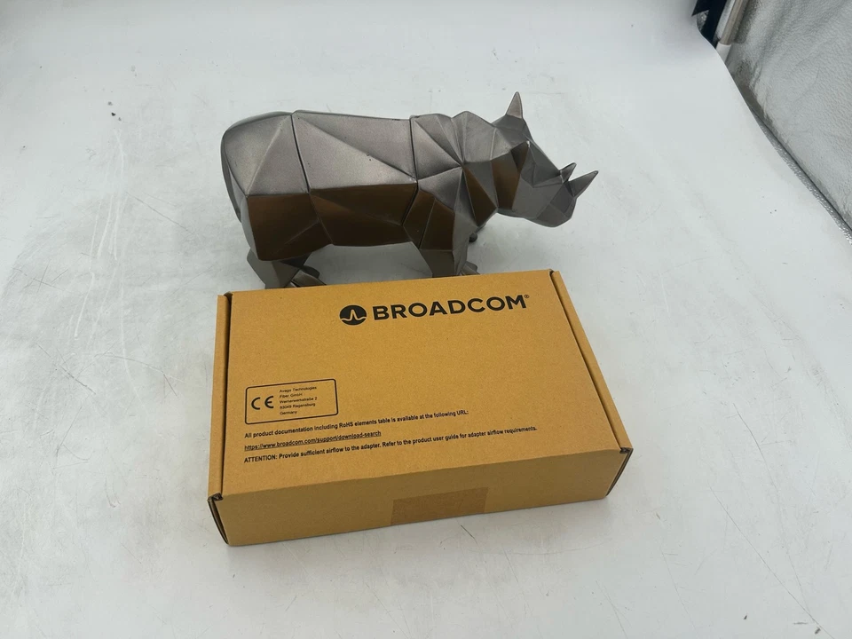 Broadcom 9400-16e 16-PORT SAS-3 12GBPS TRI-MODE PCIE HBA - Image 1 of 1