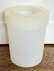 Modernist Italy MÜLLEIMER Papierkorb KAPPE von Authentics Hansjerg Maier-Aichen - Bild 1 von 11