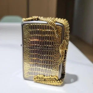 ZIPPO Alligator GD Gold Lighter / GENUINE ZIPPO LIGHTER / New In Box - Picture 1 of 1