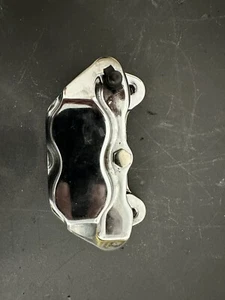 HARLEY DAVIDSON FRONT LEFT BRAKE CALIPER CHROME 4 PISTON 84-99 - Bild 1 von 6