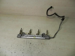 Distribuidor de combustible Toyota COROLLA Verso 2008 232500T030 - Imagen 1 de 3