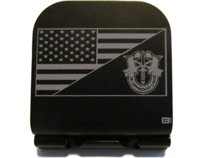 Amerikanische Flagge/Spezialeinheiten Wappen lasergeätzt Aluminium Hut Clip Krempe-it - Bild 1 von 9
