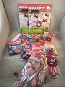 14 Pieces Hello Kitty Tablecover Birthday Party Supplies Bracelet Baking Cups #1 - Picture 1 of 9