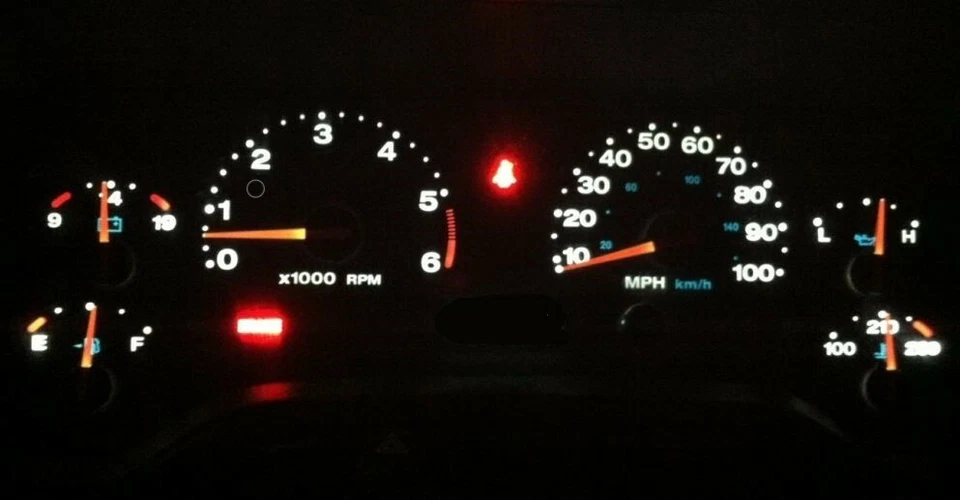 白色簇 LED 灯泡套件适用于吉普牧马人 TJ 1997 - 2006 — 第 1/1 张图片