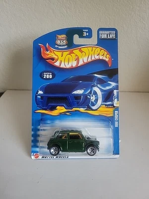 Hot Wheels MiniCooper 2002 carrocería extraíble del chasis Foto 1 de 4