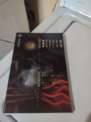 Arkham Asylum: A Serious House On Serious Earth 1989 - Image 1 of 2