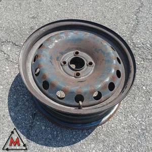 Llanta de hierro 6Jx15 4x100 ET43 FIAT GRANDE PUNTO usado (97515) - Imagen 1 de 6