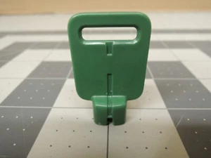 HIGHMARK Bathroom Toilet Paper Tissue / Hand Towel Replacement Green Key - Picture 1 of 7