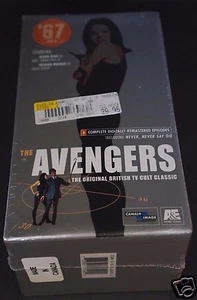 AVENGERS '67 SET 2 NEW Sealed 3 VHS Tapes w/ RARE Original Retail Price Sticker - Foto 1 di 3