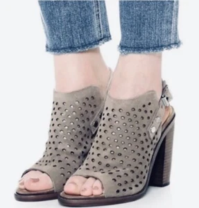 Rag & Bone Wyatt Laser Cut Suede Sandals Sz 7.5 Gray Ankle Straps Women's - Picture 1 of 10