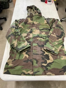 SLOVAKIAN M97 FIELD JACKET PARKA WOODLAND CAMO SURPLUS VINTAGE SIZE LARGE - Picture 1 of 6