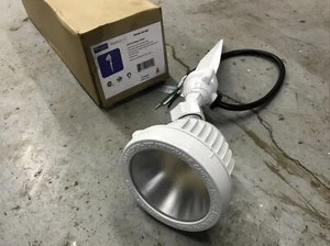 Progress Lighting P6346-28-30K Outdoor LED Floodlight White Metal light flood - Picture 1 of 7