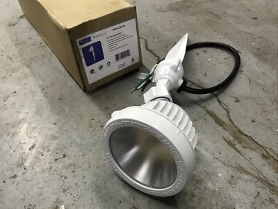 Progress Lighting P6346-28-30K Outdoor LED Floodlight White Metal light flood - Image 1 of 4