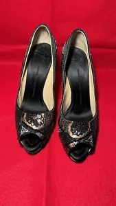 Giuseppe Zanotti Nero con Paillettes Multicolore Stiletto Peep Toe Hidden Platform 41 - Foto 1 di 19
