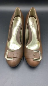 Euro soft brown leather heels/pumps size 7 .5 Buckle - Picture 1 of 5