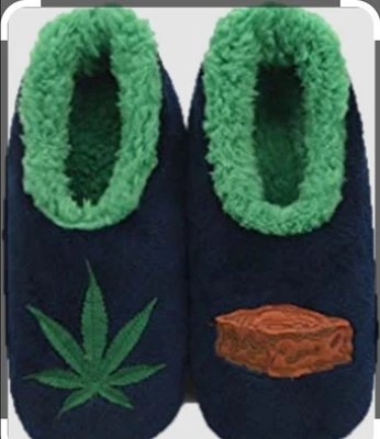 Zapatillas para mujer Snoozies nuevas con etiquetas 420 verde hoja brownie hierba pequeñas 5/6 nuevas Foto 1 de 4