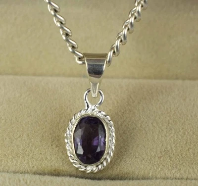 Ciondolo con pietra preziosa certificata alessandrite che cambia colore... - Immagine 1 di 4