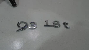 SAAB 9-3 93 Insignia Letras Emblema Trasero 1.8 T INSIGNIAS GENUINO SAAB - Imagen 1 de 1