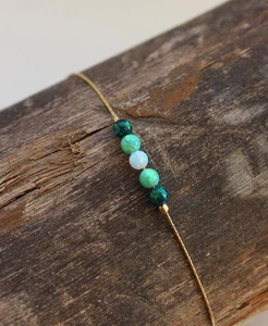 Runde Perlen zierliches Armband 4MM Kugel grün weiß Opal 14K Gold gefüllt Schmuck - Bild 1 von 5