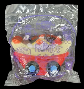 Dairy Queen 1998 Kid's Pick-Nic! Coche dividido Banana nuevo en paquete - Imagen 1 de 2