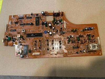 Tocadiscos estéreo vintage Marantz 6370Q - Placa principal para PIEZAS O REPARACIÓN Foto 1 de 4