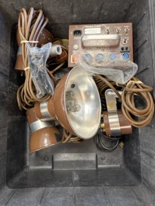 Speedatron 402 Brown Line Power Pack With 4 Head One is Missing Shad - Picture 1 of 12