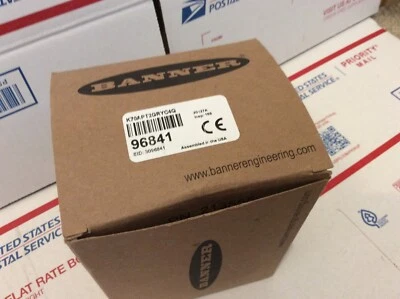 BANNER K70APT2GRYC4Q Red Yellow Green Beacon New in Box - Image 1 of 4