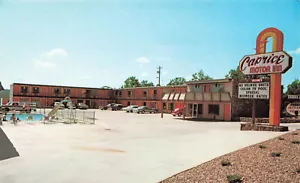 BRANSON MO MISSOURI CAPRICE MOTEL VINTAGE ROADSIDE POSTCARD 091024 T - Picture 1 of 2