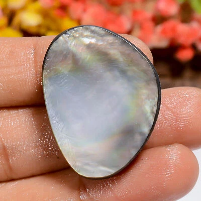 46 Ct Natural Fancy Mother Of Pearl Spiritual Cabochon Loose Gemstone 31X23X7 mm - Image 1 of 4