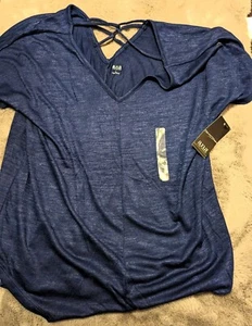 Ladies a.n.a. Brand Light Navy Blue Top Sz L NWT - Picture 1 of 4