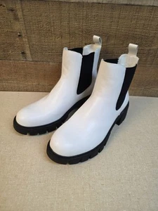 Vepose New York Women’s 936 Chelsea Ankle Boots in Classic White/Black 10 - Picture 1 of 12
