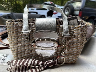 guess手提包 — 第 1/4 张图片