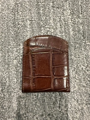 Cartera de bolsillo frontal Coronel Littleton - Wild American Alligator - Coñac Foto 1 de 4