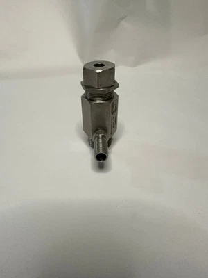 General Pump 100972 Safety Relief Valve Stainless Steel, 1/2" MPT, 7 GPM, 4500  - Image 1 of 4