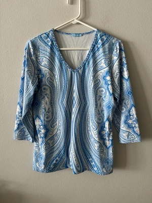 Pullover J. Mclaughlin Paisley Catalina de tela cuello en V manga 3/4 azul blanco Foto 1 de 4