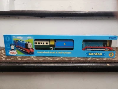 VVHTFRARE!!05 TOMY GORDON!! ¡¡TRACKMASTER THOMAS & FRIENDS!!!¡JUEGO MOTOR CARRETERA Y FERROCARRIL! Foto 1 de 4