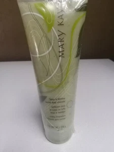 Mary Kay Lotus & Bamboo Loofah Body Cleanser 8 Oz. NEW - Picture 1 of 2