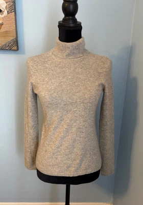 Women’s 100% Cashmere Charter Club Luxury Turtleneck Sweater Size XS - Image 1 of 4