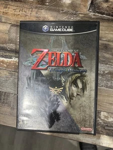 The Legend of Zelda: Twilight Princess GameCube Disc, Case & Manual - Picture 1 of 6