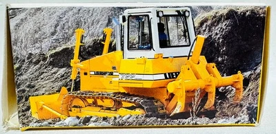 Liebherr PR722 Crawler By Conrad 1/50th Scale - Image 1 of 4