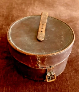Vintage Antique Brown Leather Circle Travelling Collar Or Jewellery Trinket Box - Picture 1 of 5