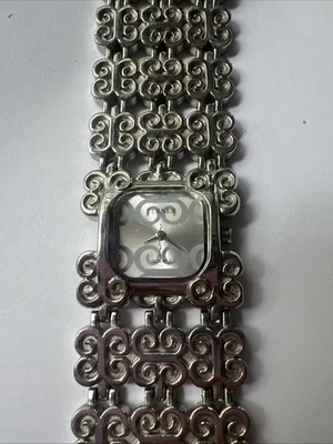 Bijoux Terner relógio de quartzo feminino pulseira ornamentada prata funcional - Imagem 1 de 4