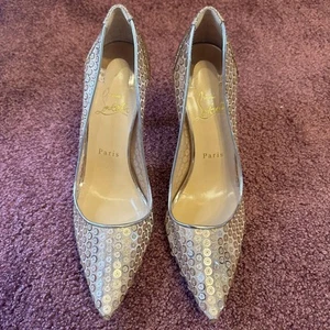 Christian Louboutin Lace Gold Pointed toe Pumps 39.5 - Picture 1 of 24