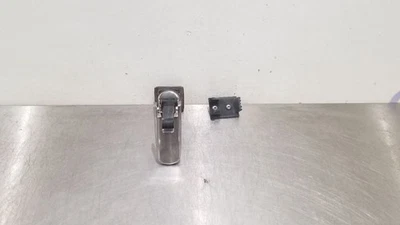 08 HUMMER H2 CAPÓ PESTILLO PASAJERO DERECHO Foto 1 de 4