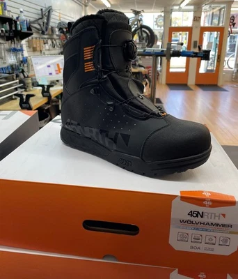 2021 4NRTH Wolvhammer Premium Insulated Winter Cycling Double Boot - Image 1 of 3
